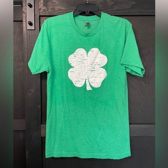 Random men’s t-shirts some medium - Picture 1 of 9